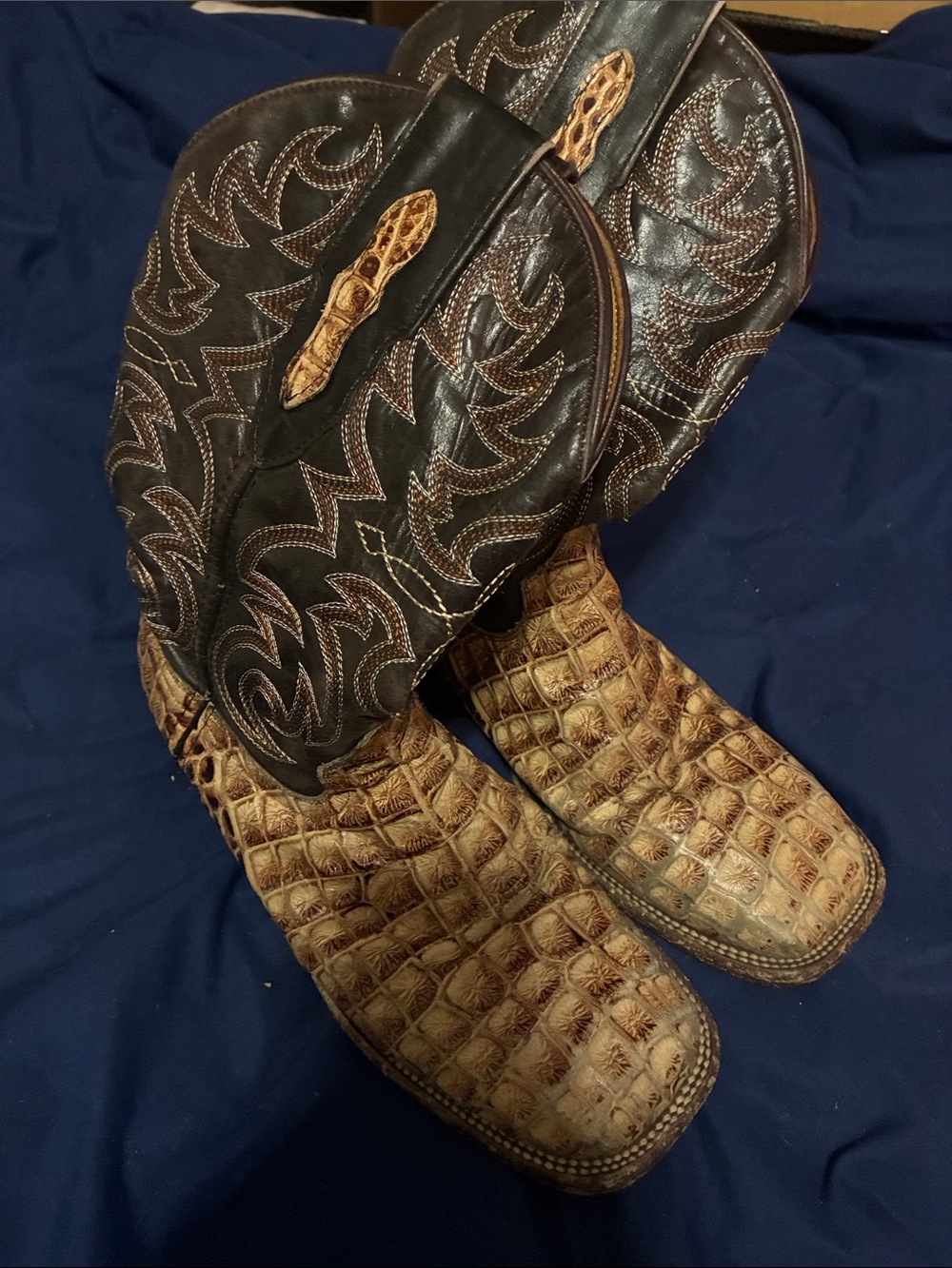 Men's Two-Tone Brown Crocodile-Texture Western Boots